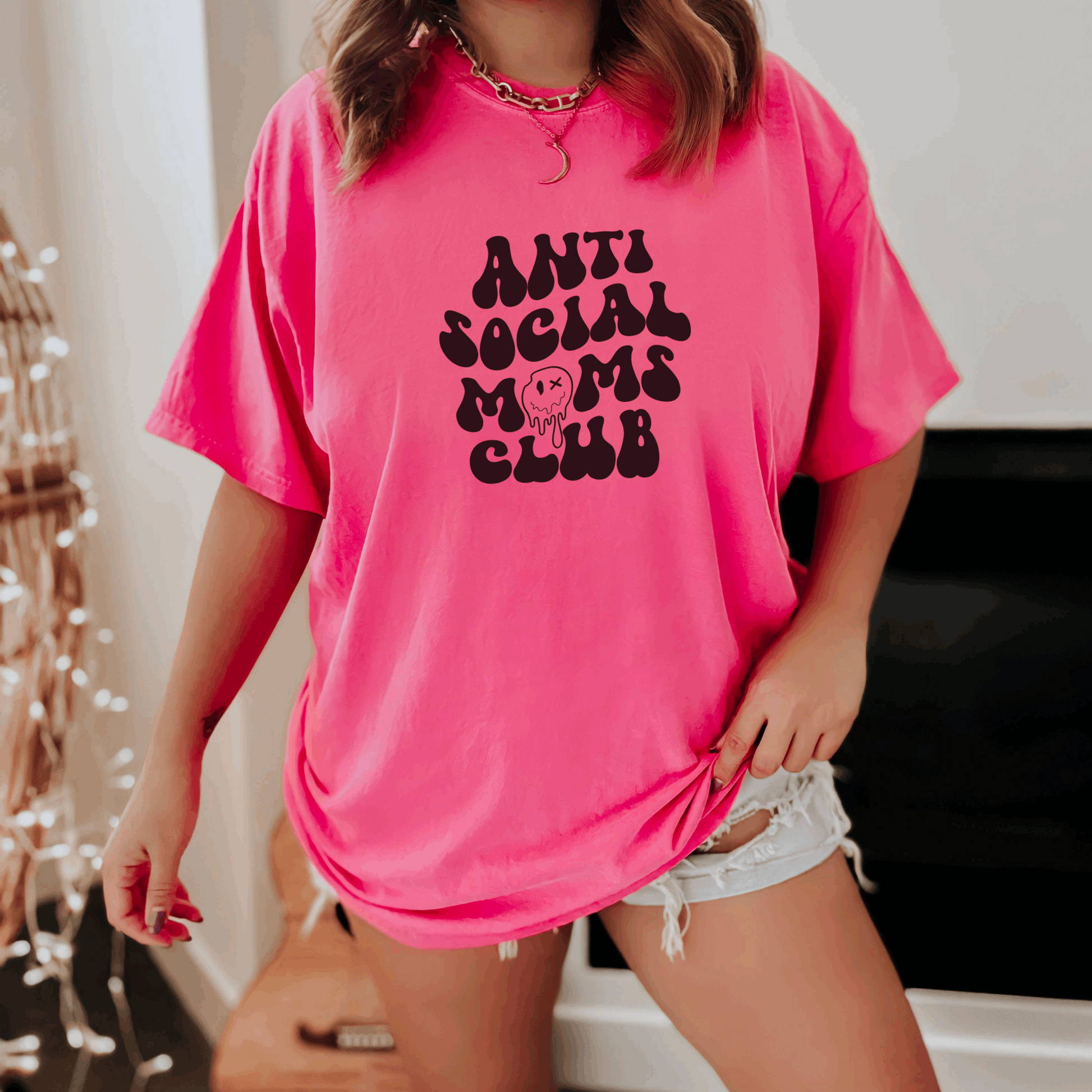 Anti Social Mom's Club Tee T-Shirt Crunchberry S 