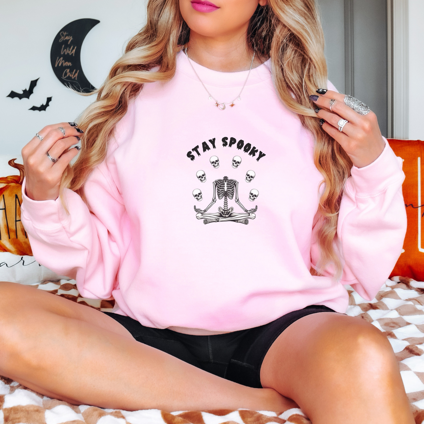 Stay Spooky Sweatshirt Sweatshirt S Light Pink 