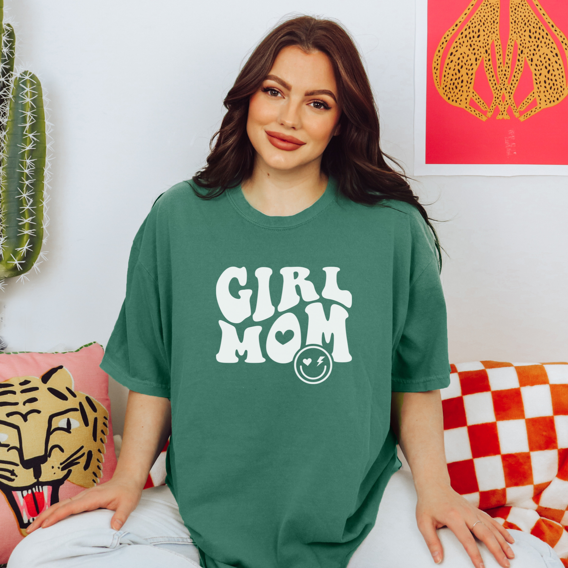 Girl Mom Tee T-Shirt Light Green S 