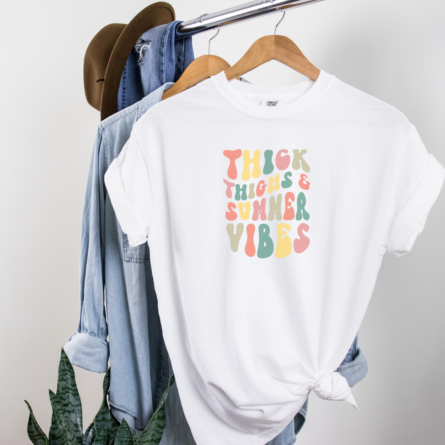 Thick Thighs, Summer Vibes Tee T-Shirt White S 