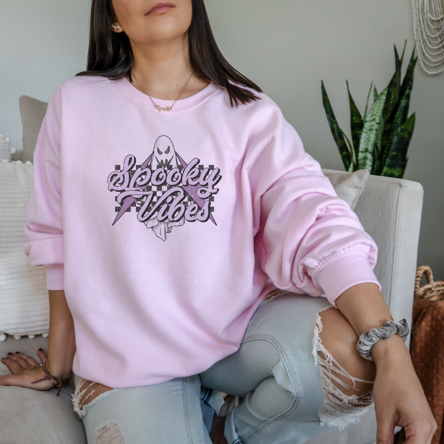 Spooky Vibes Sweatshirt Sweatshirt S Light Pink 