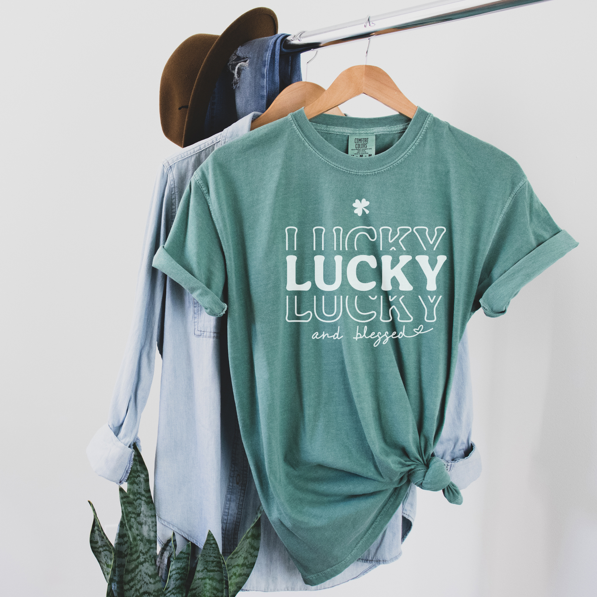 Lucky and Blessed Tee T-Shirt Light Green S 